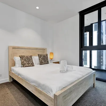 Eq Tower Modern Apartments Melbourne Central Cbd Room photo
