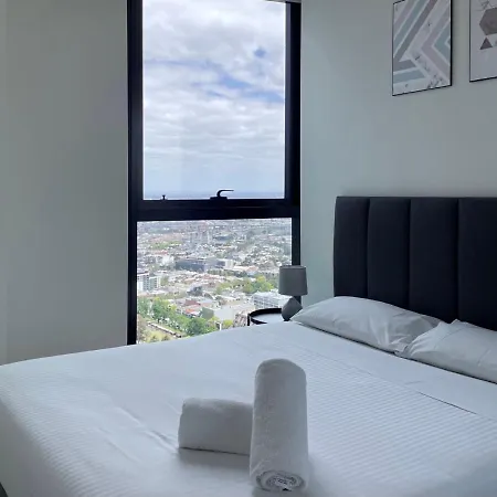 Eq Tower Modern Apartments Melbourne Central Cbd Exterior photo